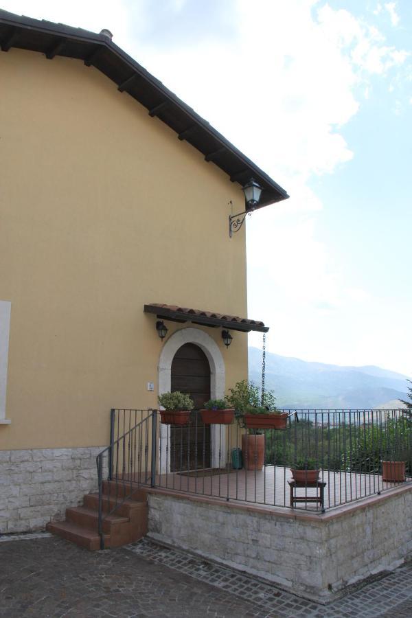 Il Pagliarello Di Villa San Giovanni San Demetrio ne' Vestini 外观 照片